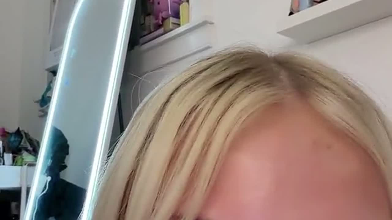 Kinkykatiee 18yo Girl Live With BF Video Leaked